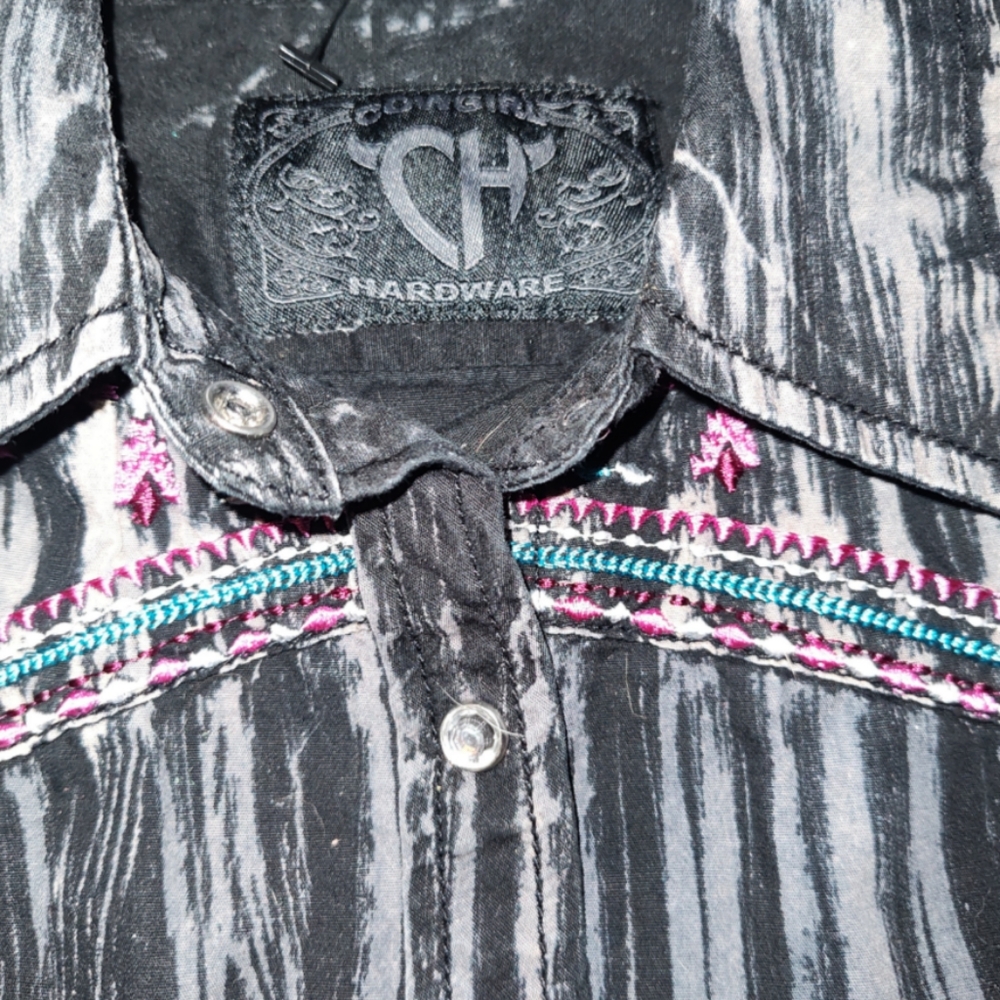 Cowgirl Hardware Girls Western Rodeo Cotton Embroidered Top Blouse Size Medium - Picture 4 of 9